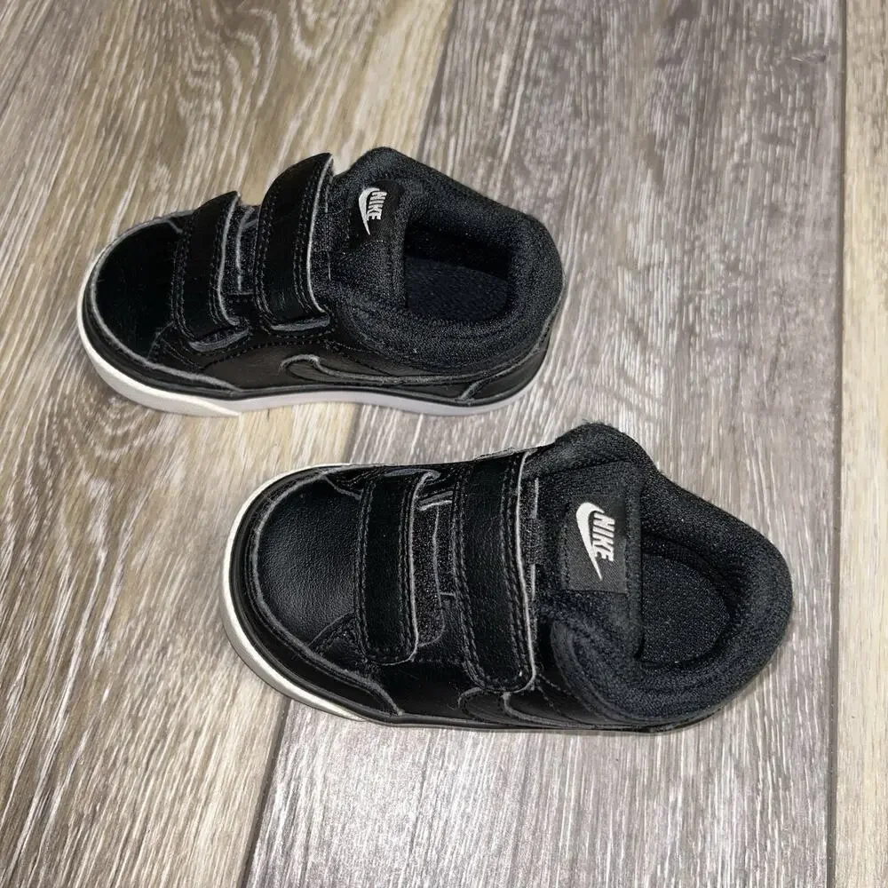 Nike 3 Toddler US Size 5C Black White Capri 579949 014 Strap Up Sneaker Shoes